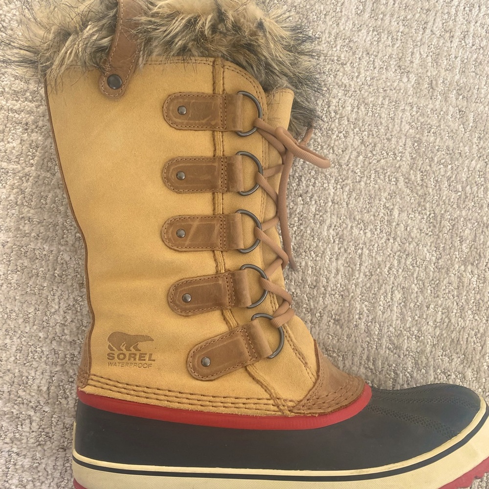 Sorel Joan of Arctic waterproof boots. Like new.
